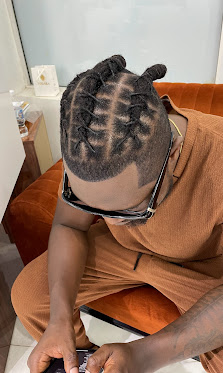 Luxury Barbers work 9